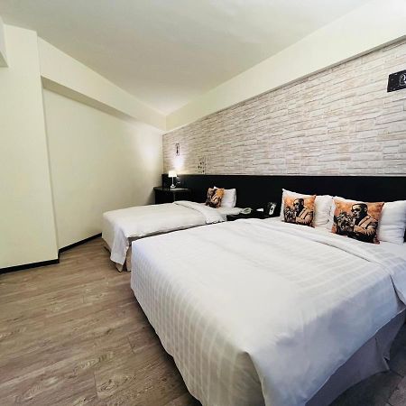 Home Rest Hotel T'ai-tung Exterior foto